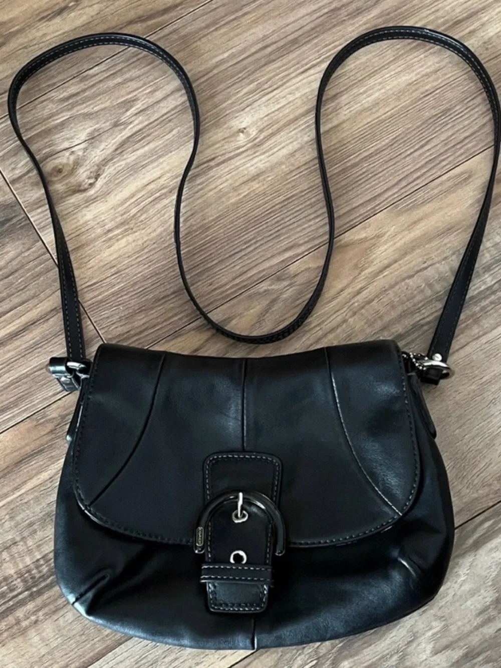 Coach Black Leather Crossbody Bag with Silver SoHo BIG Buckle Y2K